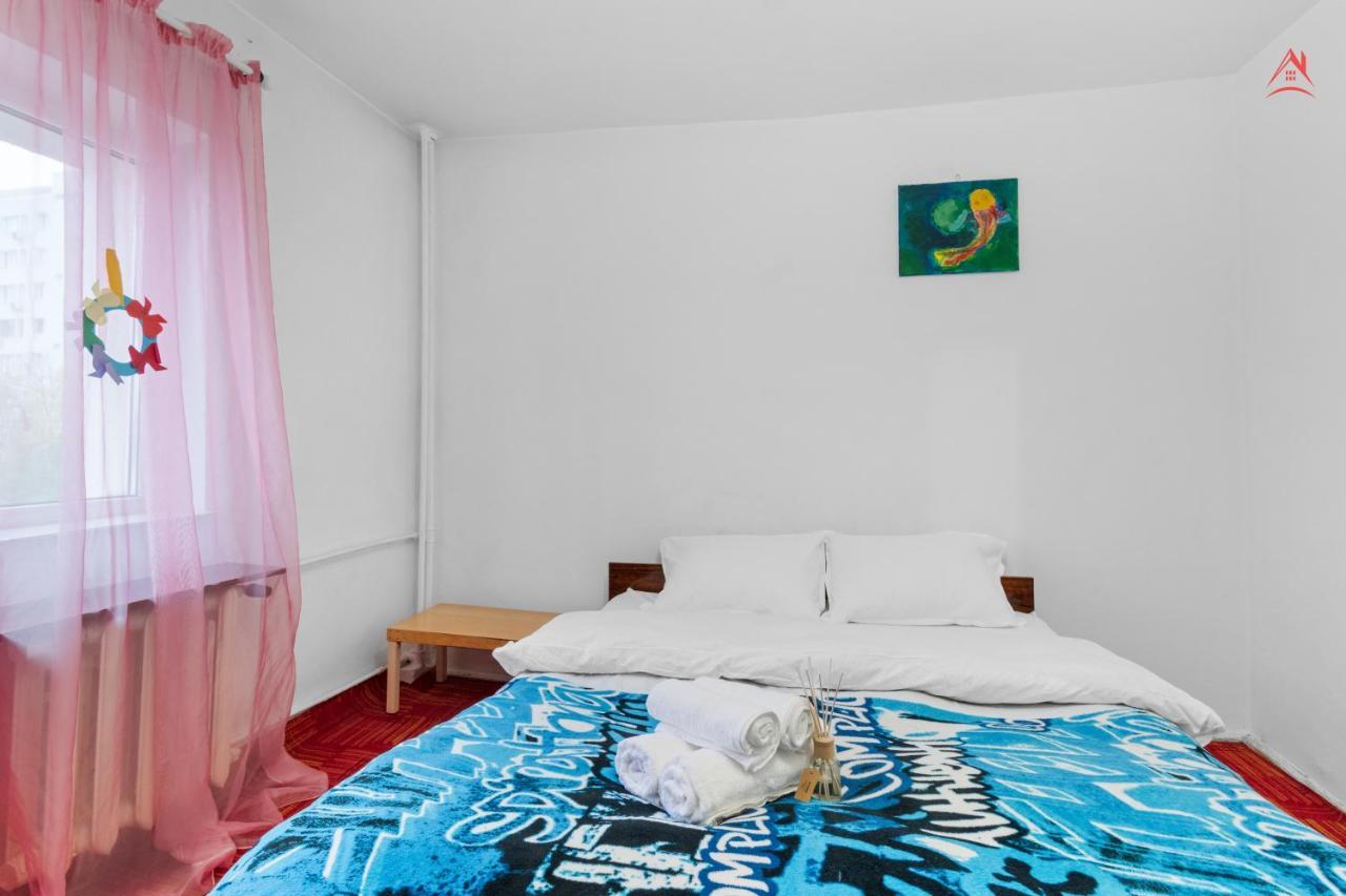 Dristor Large And Cozy Apartment Bukares Bagian luar foto